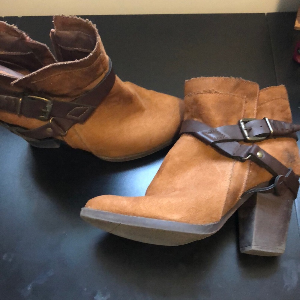 Brown boots
